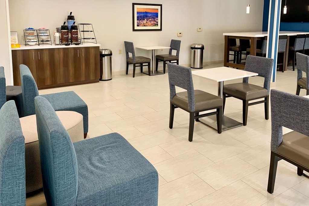 Comfort Inn&Suites Troutville - Roanoke North / Daleville Restaurant bilde