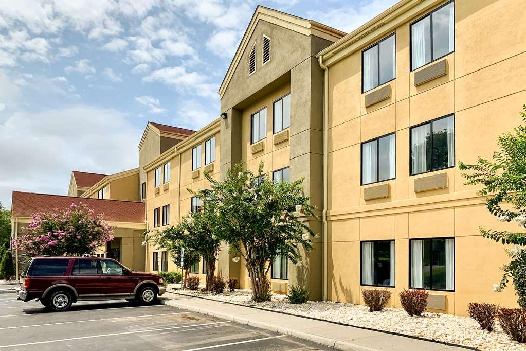 Comfort Inn&Suites Troutville - Roanoke North / Daleville Eksteriør bilde