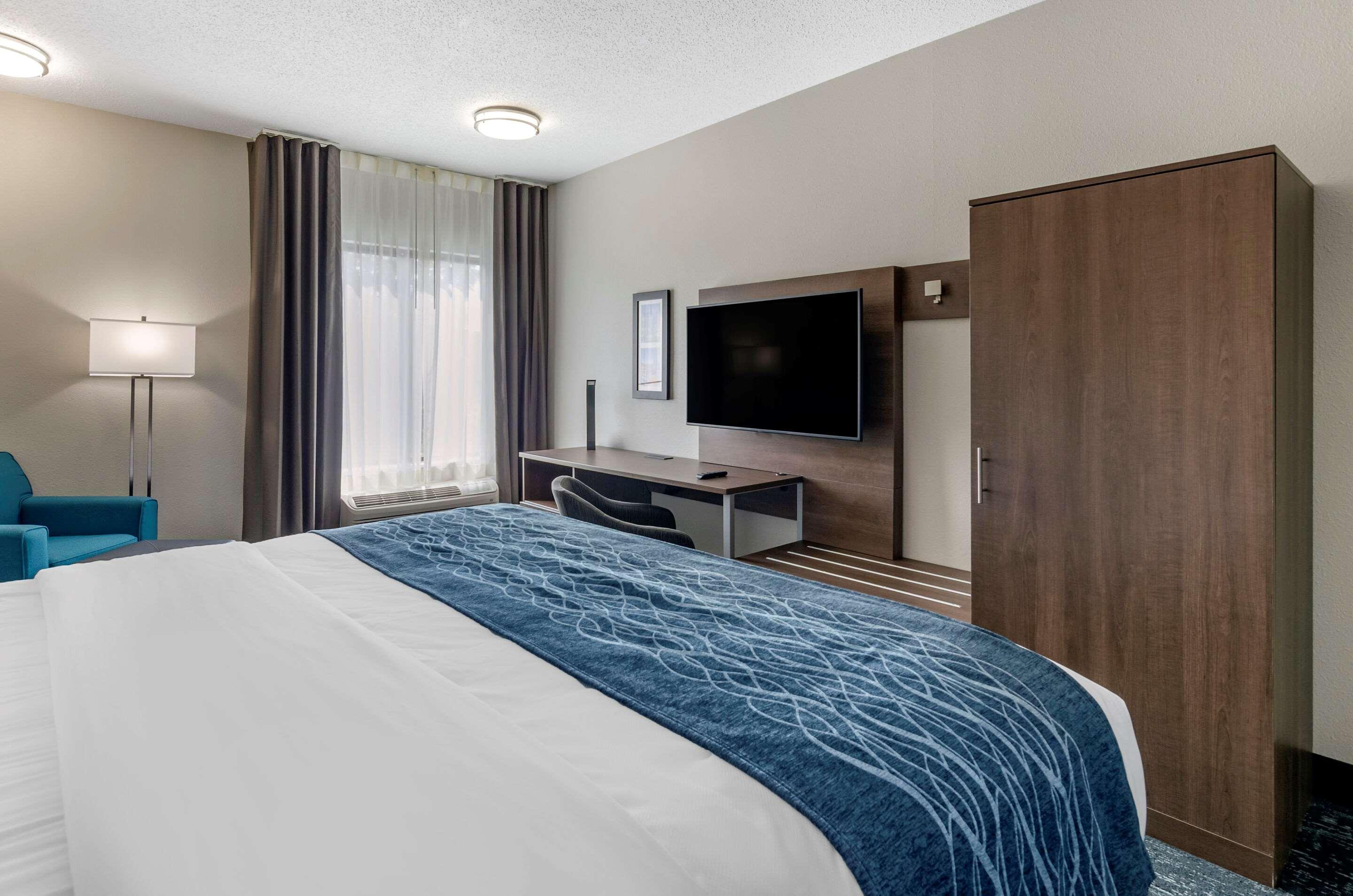 Comfort Inn&Suites Troutville - Roanoke North / Daleville Eksteriør bilde