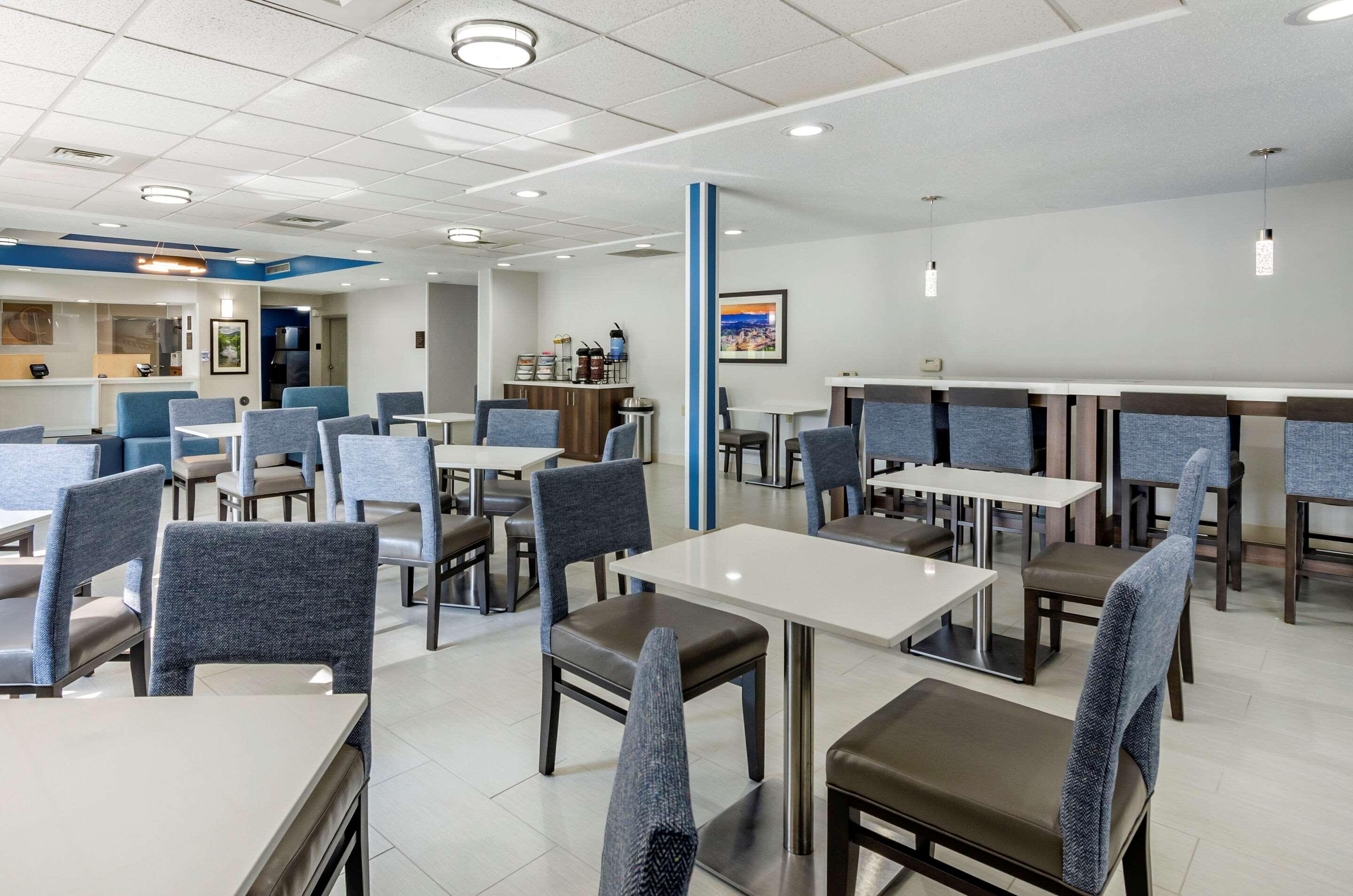 Comfort Inn&Suites Troutville - Roanoke North / Daleville Eksteriør bilde